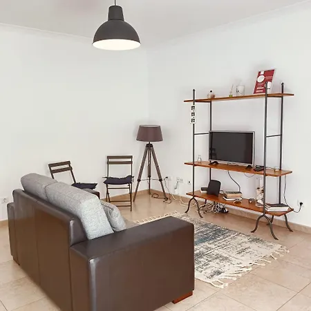 Ao - Tina House * 페렐