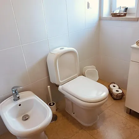 아파트 Ao - Tina House