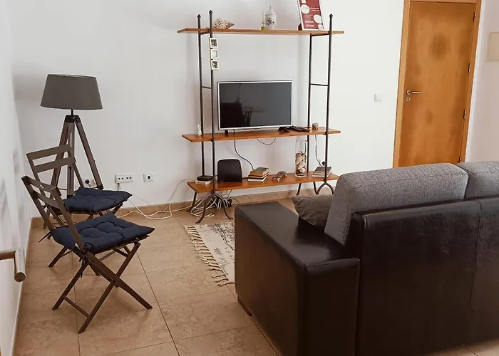 Ao - Tina House פרל